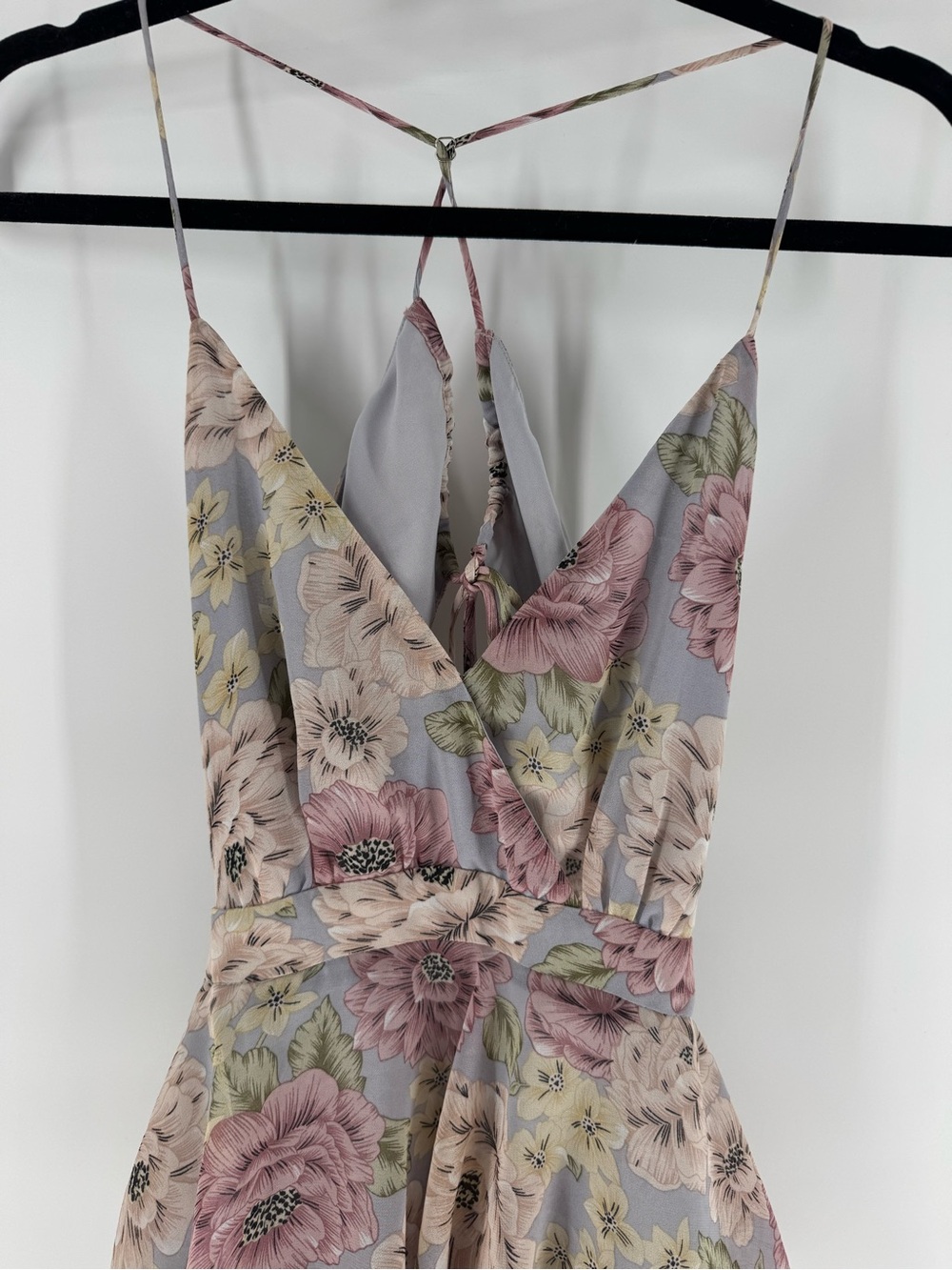 ASTR the Label Rosana Floral Tiered Ruffle Maxi Dress backless plunge - SizeXs - Picture 5 of 11